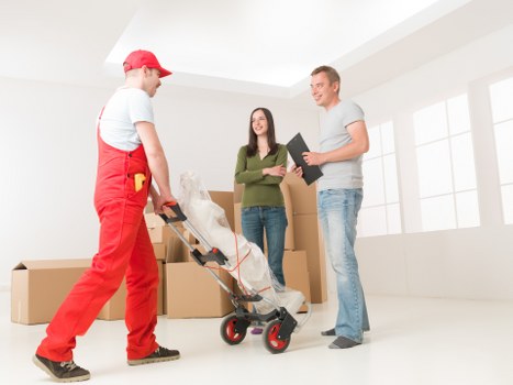 Furniture transport and loading support in Camden