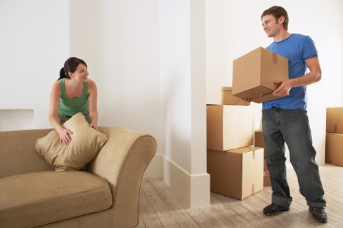 Flexible self storage in Camden for moving and renovation